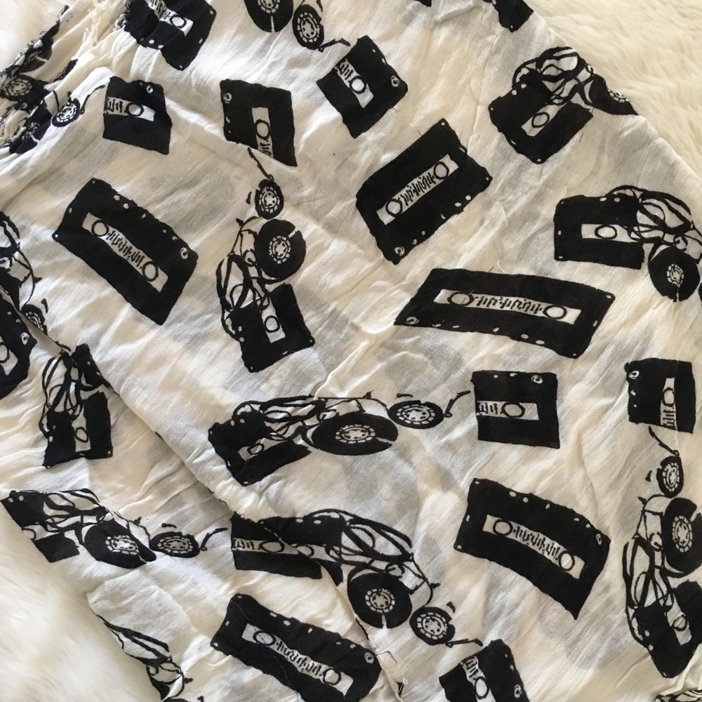 Cooperative Retro Scarf Tapes
